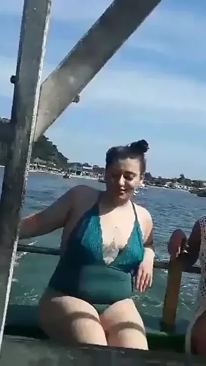 Exhibitionism on the Boat in Public with Paty Butt and Her Stepcousin Agatha Ludovino