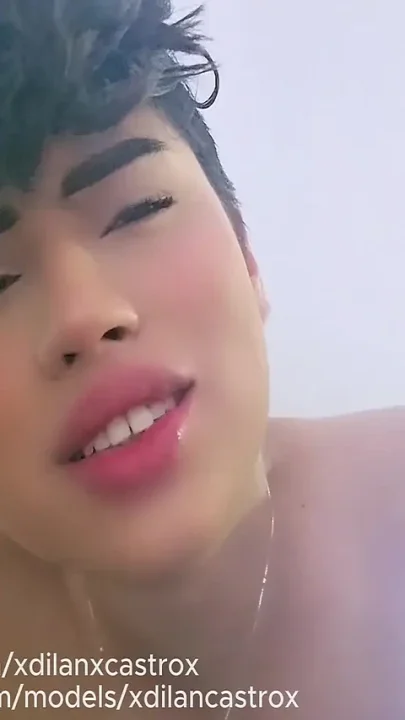 Beautiful Twink Rides Bareback Cock of Curious Hetero and Gives Him Hard Anal Sex Creampie