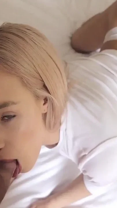 Fucking Stepsister's Mouth When No One Is Home