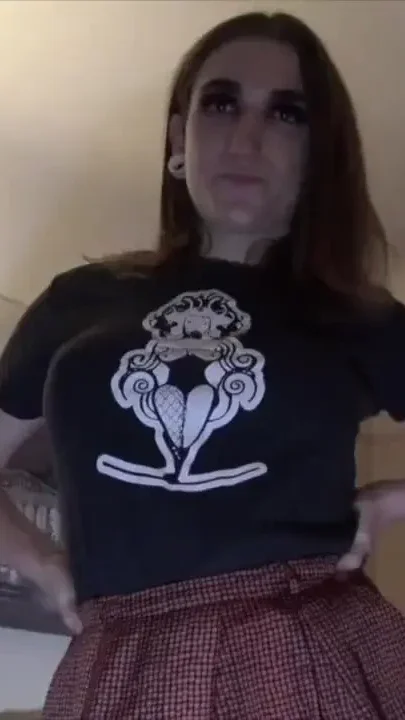 Icy diamind fuckes buys traight curious in paris