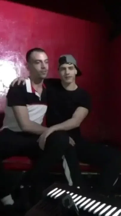 Webcam with Bastian Karim used by Tim Cosla