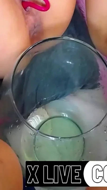 11 Girls Make a Squirt Tsunami - Crazy Lesbians