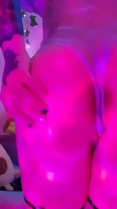 Silly Booty Dances