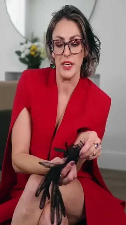 Glove Worship