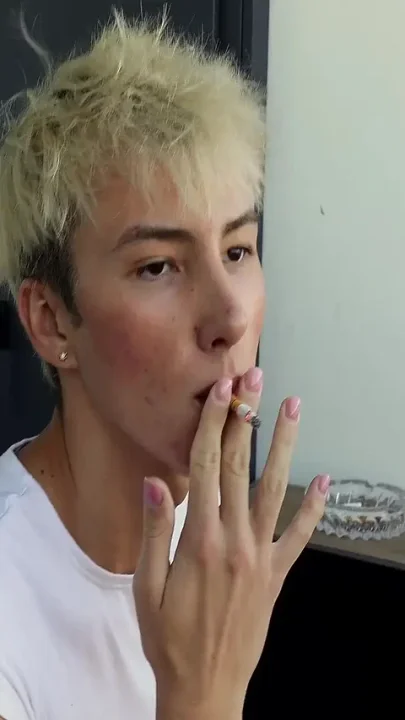 A Cute Twink Took His Stepfather's Dick in His Mouth and Ass