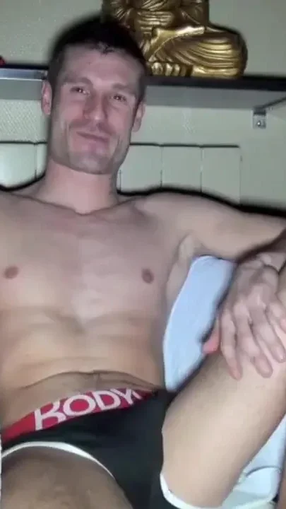 Picwik fucked by his friend with aiming big cock