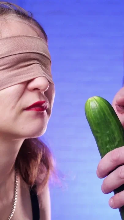 Seductive Blindfold Taste Game Unexpected Deepthroat & Messy Swallow Clip 1