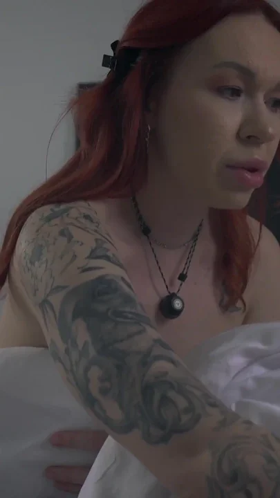 I Fucked My Virgin Step Sister on New Year's Eve in Shared Bed Clip 2