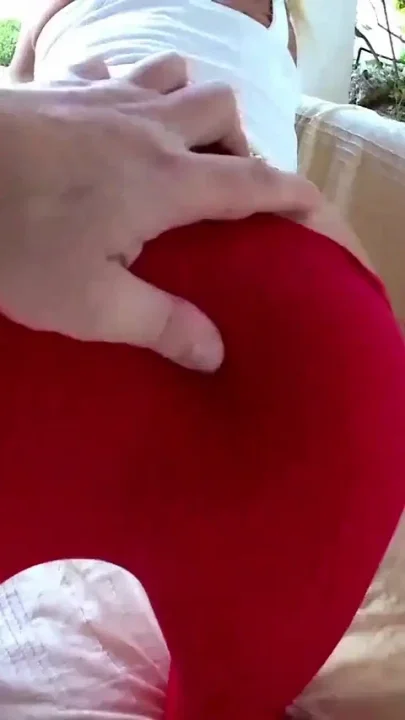 MILF can be fucked with a huge dildo and cock