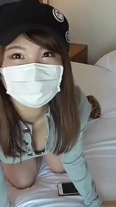 Slutty Asians 1040