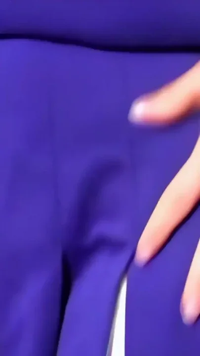 Cheerleader with Vibe Featuring Jana Mrázková