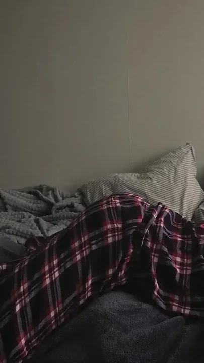 Morning Routine Daddy Imagines Fucking Whore Roughly in a Tight Pussy Instead Soft Pillow