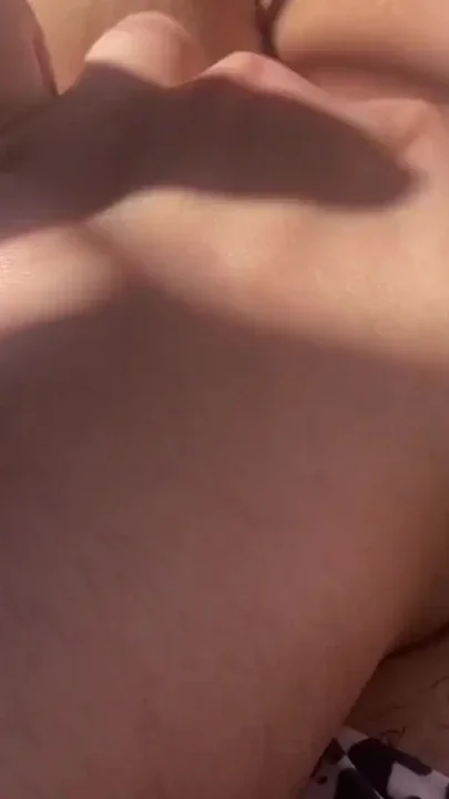 The sunny day makes me and I rub my clitoris until I put my fingers until I orgasm Clip 1