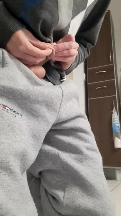 Femboy is making a new Piercing hole