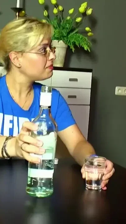 Isolde's pissing games