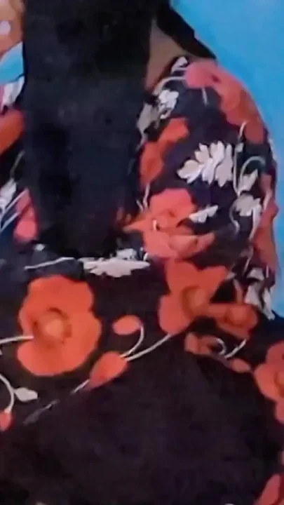 Bhabi ny rat bahr land chusa alag alag style me Clip 1