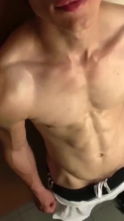 Hand Worships Sexy Czech Athlete Muscles Clip 3
