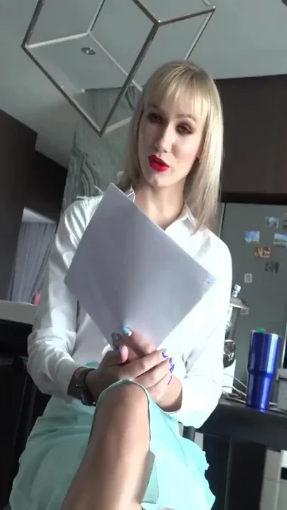 573 THE Inside Her Mouth