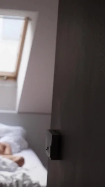 I caught a friend masturbating in my hostel room