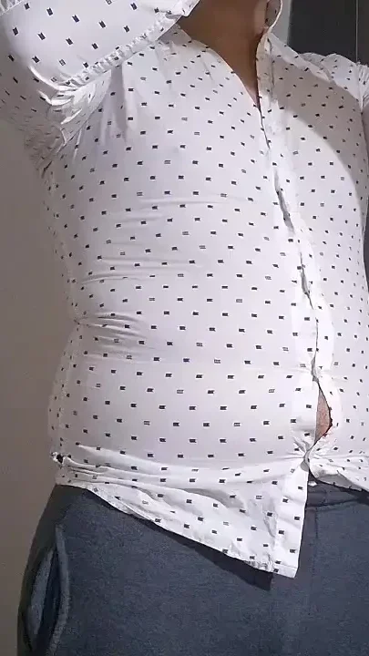 How Much Soda Can a Button up Handle