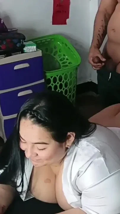 My stepsister was in her bed with no underwear and I touch her pussy and jerk