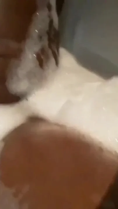 Nata4sex - Quick solo play in bath