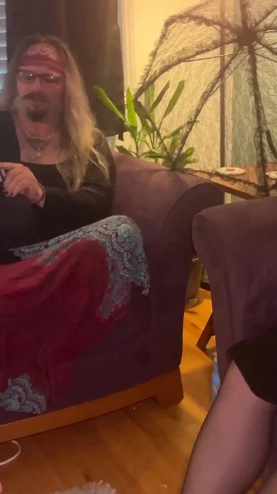 Full Video - Old Ladies Book Club Discovering the cunning Linguist
