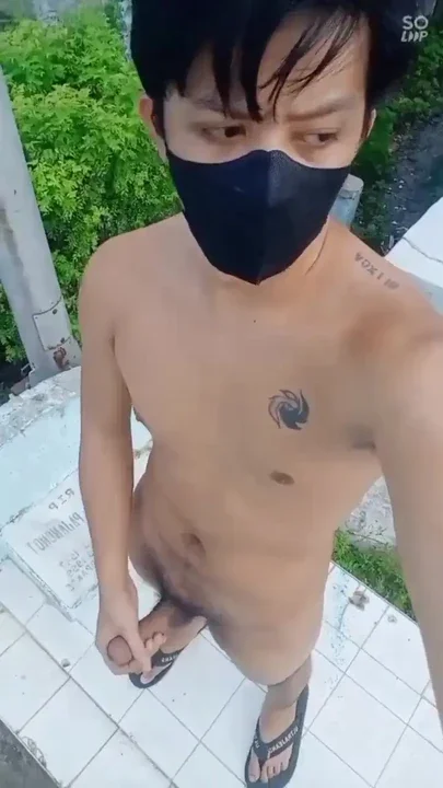 Lost place masturbation session with massive spraying cum Clip 1
