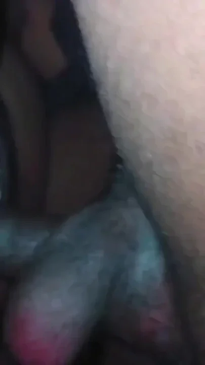 Devar ne apne sage bhabhi ke gulabi chut me lund daal ke chut me maal gira diya