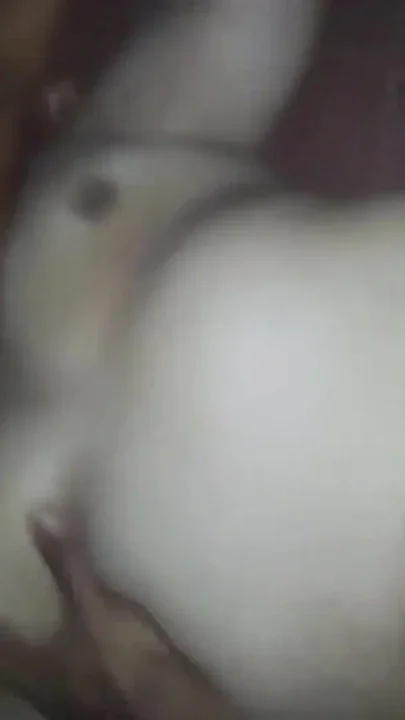 A plump wife On the Touch of an Unknown Man Until a Great Orgasm Clip 2
