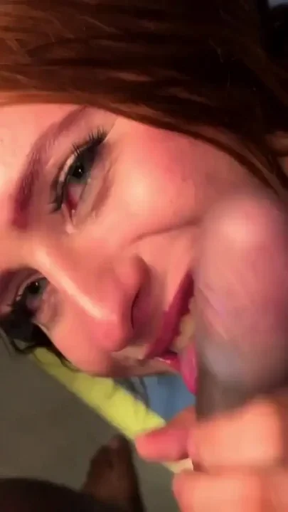 A Melhor Dona De Casa Sempre Precisa Ter Uma Surpresinha