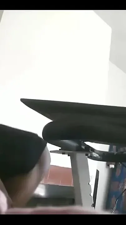 Sometimes I Go Live and Squirts Happen