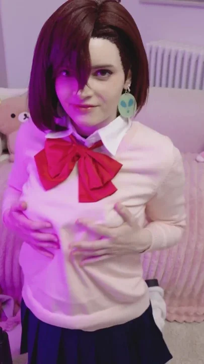 Petite Tease