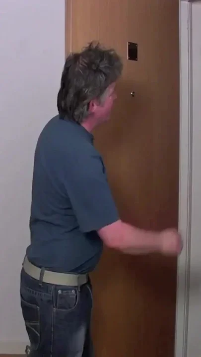 Pleasing a Hard Stepdaddy Cock