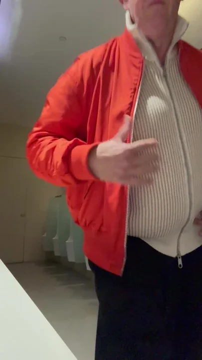 Get naked in public toilet