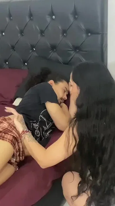 I FIND MY STEPSON WITH A HUGE ERECTION - PORN IN SPANISH Clip 1