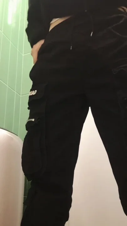 This is how a man pees in the morning