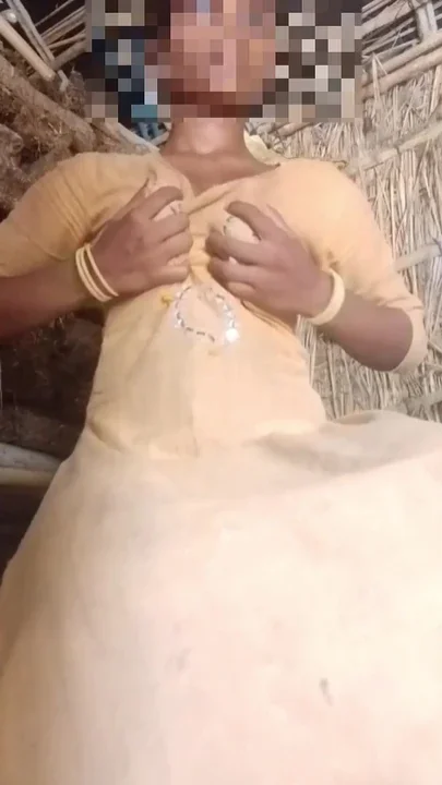 Desi Bhabhi put bamboo in her pussy and water came out of her pussy
