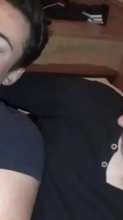 Garfuel fucked bareback by XXL cock of twink 20 years old