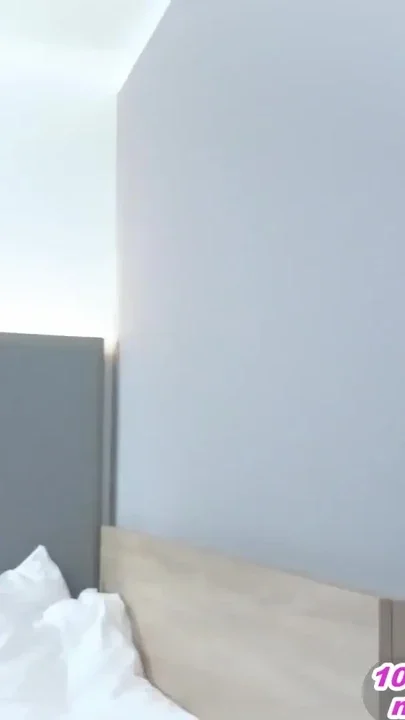 German porn milf fucks user on Venus without a condom Clip 2