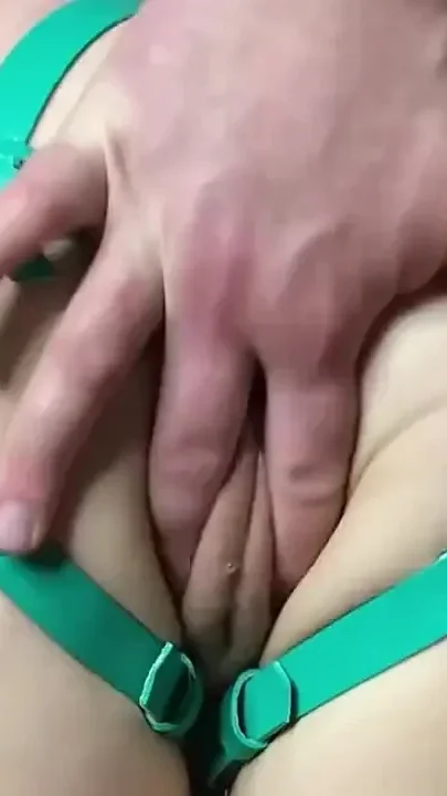 Love That Meaty Pussy and Round Ass