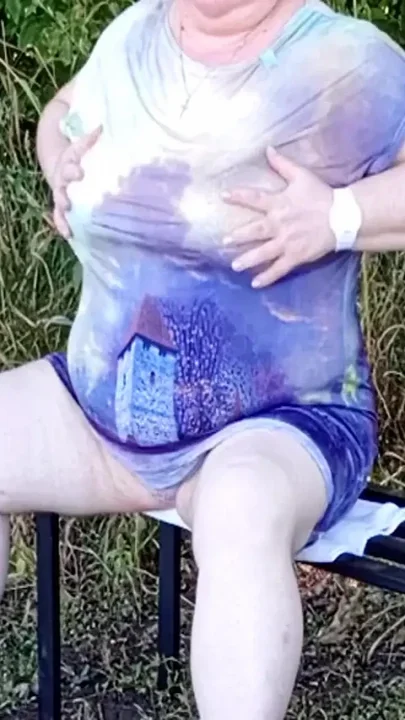 Stepmom in the Park Undressing and Masturbating on a Bench
