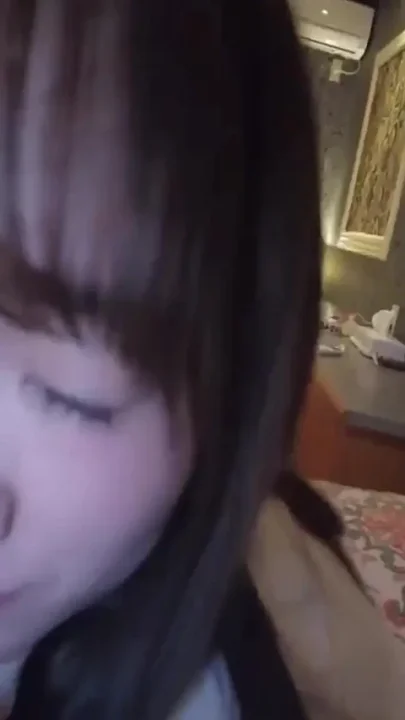 Affectionate Busty Tour Guide Teases with Sweet Exposure and a Willing Smile Part 3
