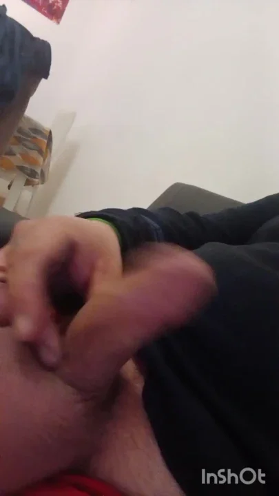 Man with small dick and big cock cums a lot on the sofaxxx