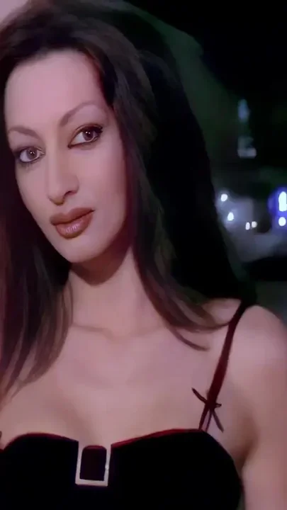 Angelina Nice Arab Angelina Doing a Strip