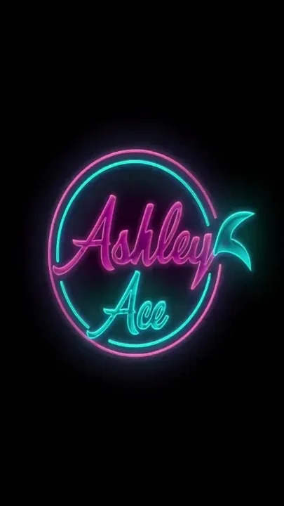 Ashley Ace and Pinkthehawk Cam Show