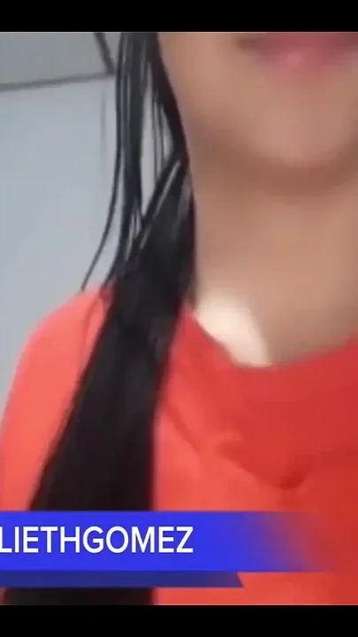 What a nice ass this college girl has I give her great oral sex and she shows me