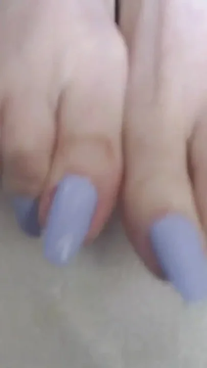 Lavender long long toenails wiggle wave