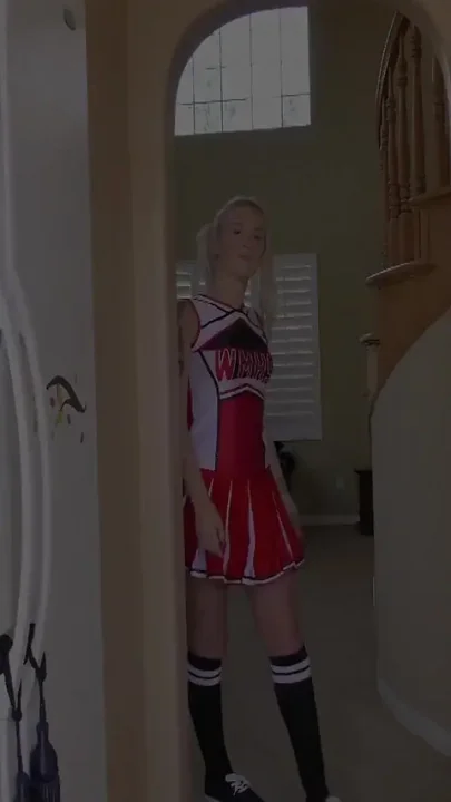 Phat ass blond cheerleader