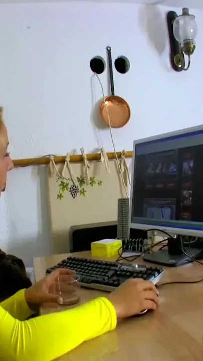 Cute secretary has a sudden craving for cock
